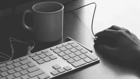 Why Every Developer Needs a Side Project (and How to Actually Finish One)
